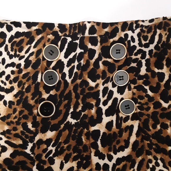 Deb high waist shorts - Picture 3 of 3